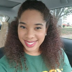 Meet your Posher, Cortnee